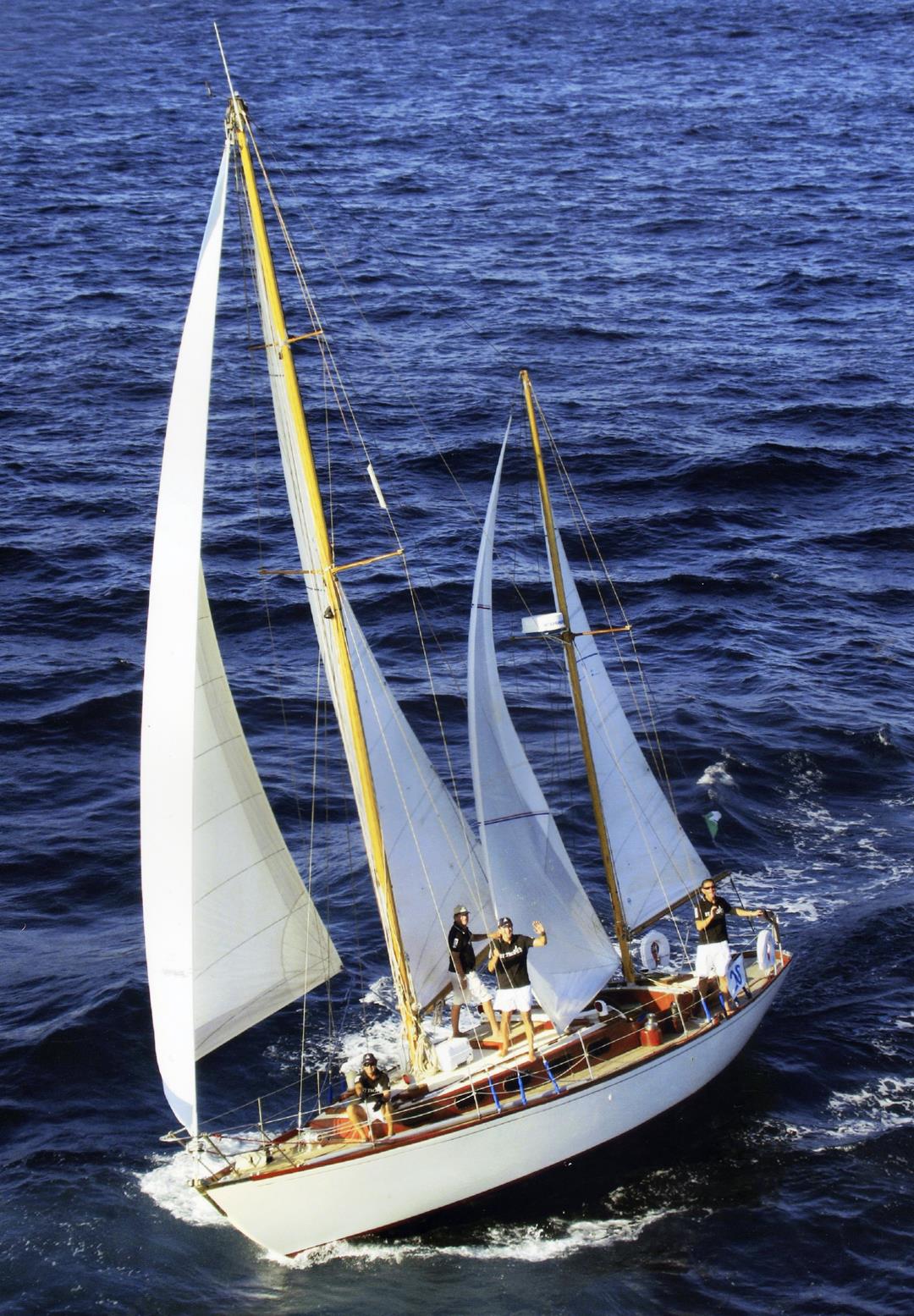 altair classic sailing yacht