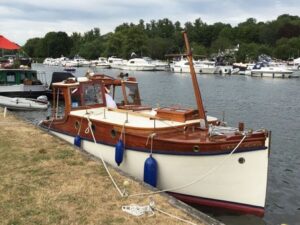 old wooden motor yachts