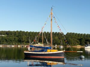 Classic GRP gaff tosher for sale